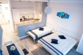 Onix Blue Mamaia Nord Studio Casian